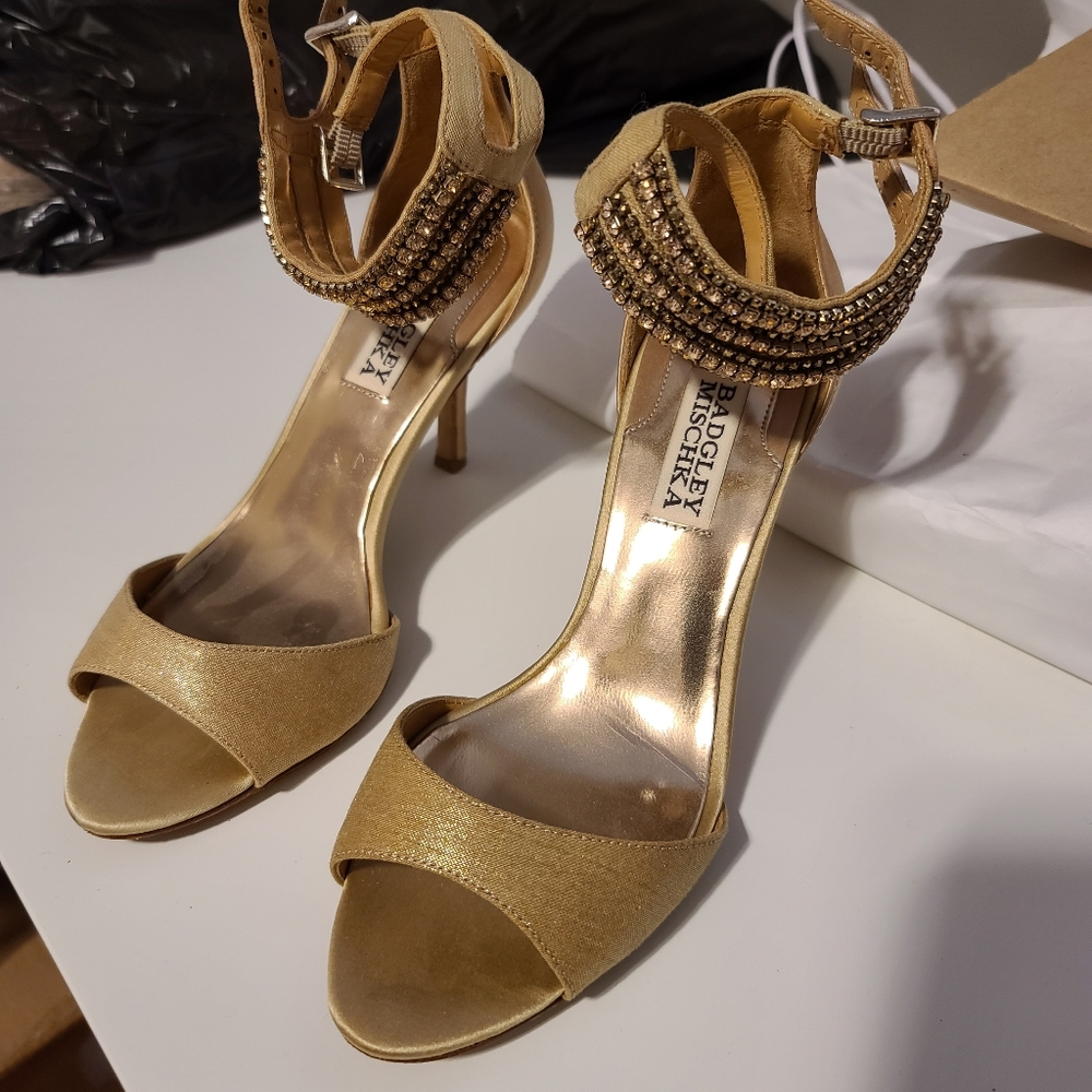 Badgley Mischka heels